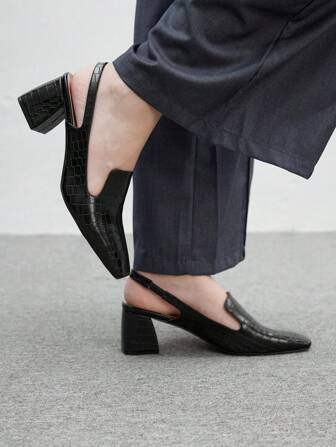 أحذية كعب قاعدي مفتوحة الخلف للعودة إلى المدرسة، أحذية طالب كلية