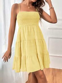 Soleia 女士纯色细肩带褶皱下摆短款休闲连衣裙