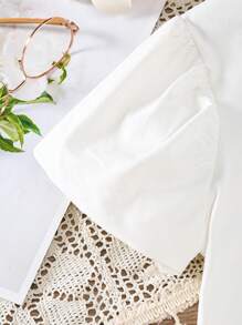 SHEIN Nieuw gelanceerd! Meisjes T-shirts met korte mouwen, ronde hals en strikprint voor tieners. Ze zijn comfortabel, modieus, schattig, lief en hebben een Japanse en Koreaanse casual stijl.