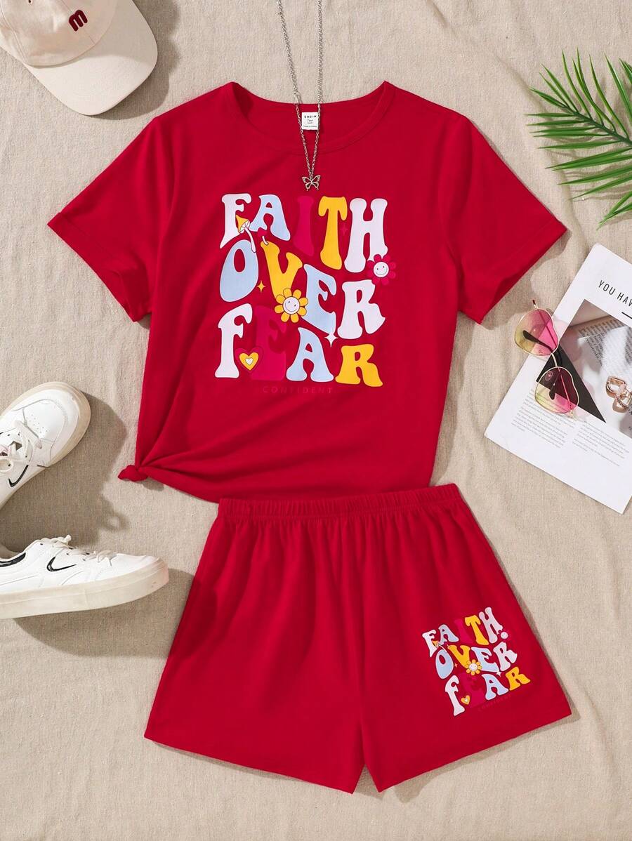 SHEIN 青少年女孩 2 件休闲套装 - 宽松彩色图案印花 T 恤和抽绳腰短裤，适合春夏季、运动和日常穿着、校服