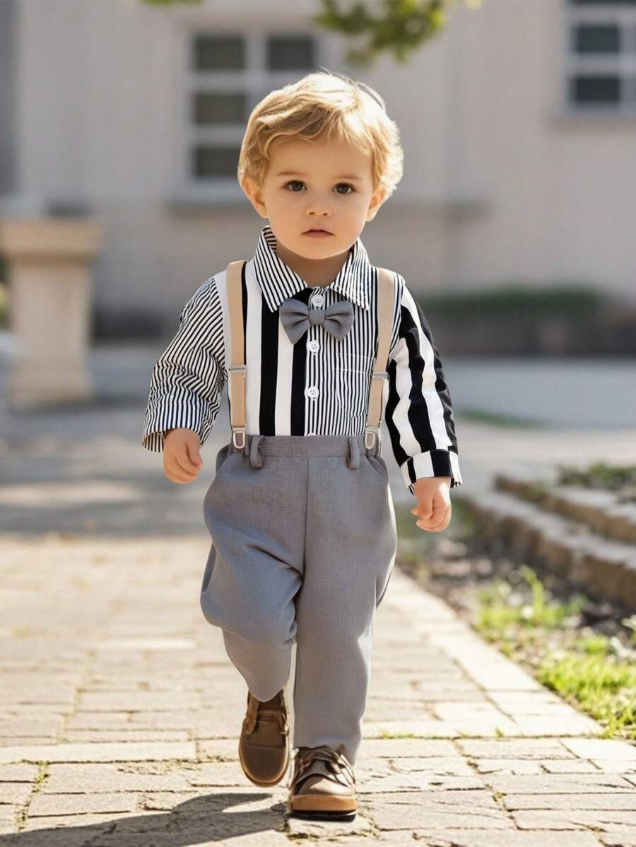 SHEIN Camisa de manga larga a rayas con pantalones cortos tipo tirantes para niños con estilo de caballero, que muestra un aspecto elegante y distinguido. Esta camisa de manga larga combina elementos a rayas y de cuadros, única y de moda. - Multicolor - Ver 1