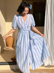 DAZY 女士条纹V领泡泡袖系带中长连衣裙，休闲女装度假装 - 藍色 - 查看 4