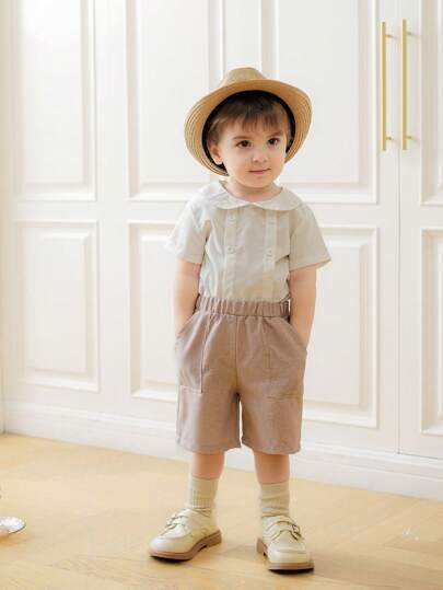 SHEIN 2 件套幼儿男童夏季服装套装，复古风彼得潘领短袖衬衫和极简主义短裤，时尚