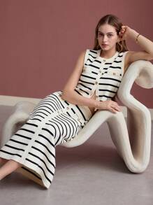 MOTF PREMIUM STRIPED BUTTON FRONT SWEATER VEST - Black and White - View 1