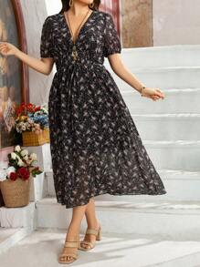 SHEIN Clasi Plus Size Women Ditsy Floral Chiffon Elastic Waist Puff Sleeve Summer Dress, Suitable For St. Patrick's Day, Rave, Festival, Spring Break, Boho - Multicolor - View 3