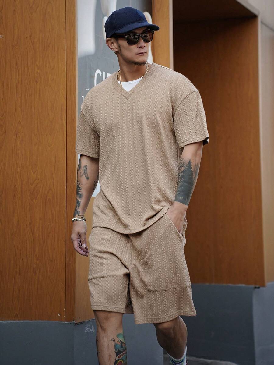 DAZY Bộ quần short lưng thun co giãn có dây rút bằng vải họa tiết mùa hè dành cho nam kèm áo phông màu kaki - Màu Khaki - Xem 1