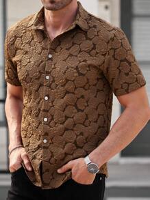 Manfinity Homme Men's Casual Daily Wear And Vacation Attire, Featuring A Vintage Luxurious Romantic Solid-Colored Textured Jacquard Short-Sleeve Shirt In Coffee Brown With A Rose Pattern. This Shirt Includes A Button Placket And Is Suitable For Refreshing Top In All Seasons. It's Perfect For Hawaiian Beach Vacation And Great For Couple Looks, Making It An Excellent Gift Idea For Boyfriends Or Husbands - Coffee Brown - View 3