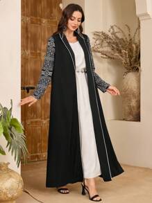 Al Najma Bescheiden elegante Arabische stijl retro print kaftan voor dames, gewaad abaya