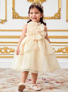 SHEIN Leap Crew Váy chữ A cổ bèo nhún đính hoa thanh lịch cho bé gái - Màu be - Xem 1