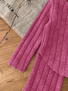 SHEIN LMoss Kids LMoss Baby Girl 2pcs/Set Baby Girl Ribbed Knit Asymmetric Hem Long Sleeve Top And Flared Leg Pants Set, Suitable For Outing, Street Photography, And Sportswear, Autumn/Winter - Hot Pink - View 4