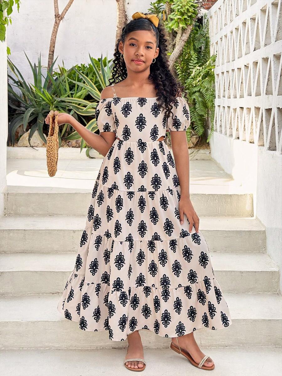 SHEIN 少女度假时尚露肩镂空腰部碎花连衣裙