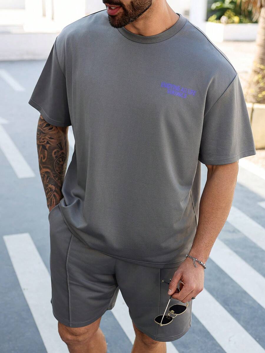 Manfinity Homme Plus Size Men's Casual Round Neck Short Sleeve Top And Shorts Set