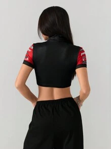 Coolane 女士字母印花短袖前拉链短款上衣 - 紅色和黑色 - 查看 2