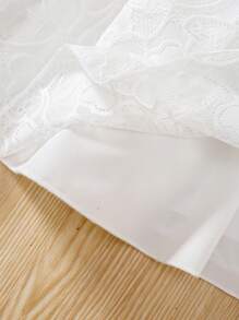 SHEIN Tween Girl White Dress Lace And Mesh Partywear With Hearted Shape Emboridery Parrtern Tween Girl Elegant Style Dress - Multicolor - View 5