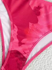 Swim SXY Conjunto de bikini de 3 piezas para mujer con top de tirantes finos con alambre, estampado floral aleatorio, tanga de bikini y falda de malla para el verano