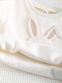 Cozy Pixies 女宝宝卡通兔子图案针织柔软圆领长袖落肩运动衫和长裤 2 件套