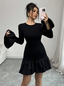 SHEIN Unity Vestido mini negro elástico y suave con mangas largas, recortes con volantes y costillas, elegante y de moda para primavera y otoño - Negro - Ver 6