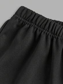 SHEIN 青少年女孩三件套：圆领图案印花短袖 T 恤、裤子和腕带 - 彩色 - 查看 3