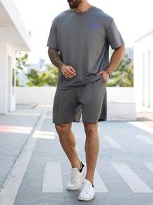 Manfinity Homme Plus Size Men's Casual Round Neck Short Sleeve Top And Shorts Set