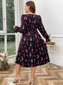 Flirla 大码女式郁金香花卉印花方领长袖优雅复古可爱假日中长连衣裙