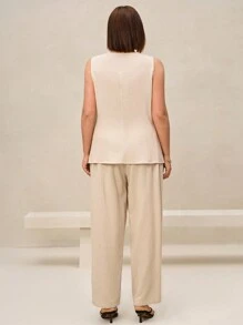 SHEIN Clasi Set de 2 piezas talla grande con top sin mangas con botones delanteros y pantalones largos de unicolor - Albaricoque - Ver 2
