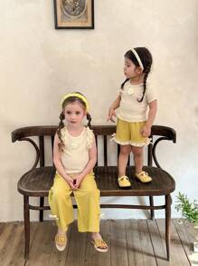 LMoss Kids LMoss   2pcs Baby Girl Solid Color Knitted Round Neck T-Shirt And Knitted Form-Fitting Shorts Set,Sisters Outfit,Suitable For Spring And Summer - Multicolor - View 5