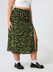 SHEIN EZwear Falda con estampado de leopardo y cintura elástica para mujer talla grande