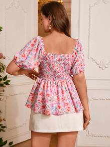 SHEIN VCAY Plus Size Sweetheart Collar Floral All-Over Print Simple Casual T-Shirt - Multicolor - View 2