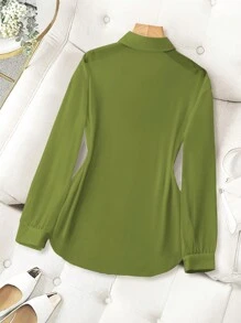 Franclia Áo sơ mi trơn màu cơ bản trong suốt tối giản có cổ bẻ - màu xanh lá - Xem 2