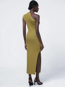 Aveloria Modichic 女士时尚简约斜肩褶皱无袖紧身连衣裙 - 薑色 - 查看 5