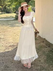 DAZY Women 2 Pieces Set: Solid Color Fringe V-Neck Ruffle Hem Sleeveless Top And Skirt