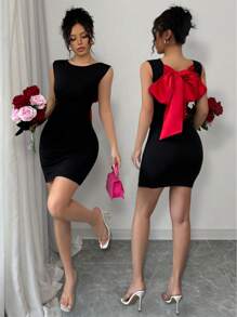 Chiquease 情人节浪漫春夏拼色超大塔夫绸蝴蝶结性感紧身无袖连衣裙