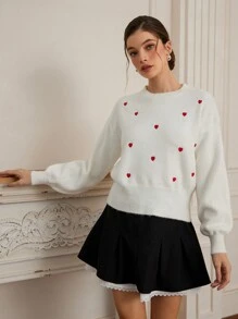 Aveloria Rosie Jersey elegante para mujer con cuello redondo blanco y bordado romántico de corazón rojo en contraste, adecuado para el Día de San Valentín