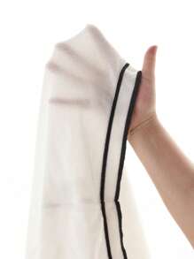 Manfinity CityGents Camisa casual de punto de manga corta con botones y ribete de contraste para hombres