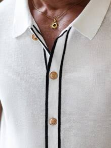 Manfinity CityGents Camisa casual de punto de manga corta con botones y ribete de contraste para hombres