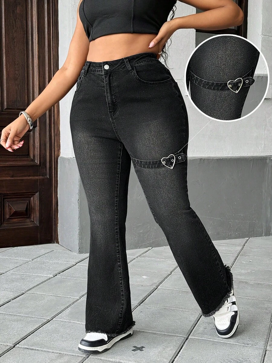 SHEIN MOD Plus Size Czarne Jeansowe Jeggingsy, Luźne Obcisłe Elastyczne Spodnie Rozkloszowane Walentynki Czarne Jeansy Y2k Walentynki Wakacje Rozkloszowane Jeansy Serce Walentynkowy Strój Wiosna