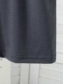 SHEIN Toddler Boys Casual Sleeveless Graphic Print Tank Top & Straight Leg Shorts Set, Fashionable Utility Style, Summer - Dark Grey - View 3