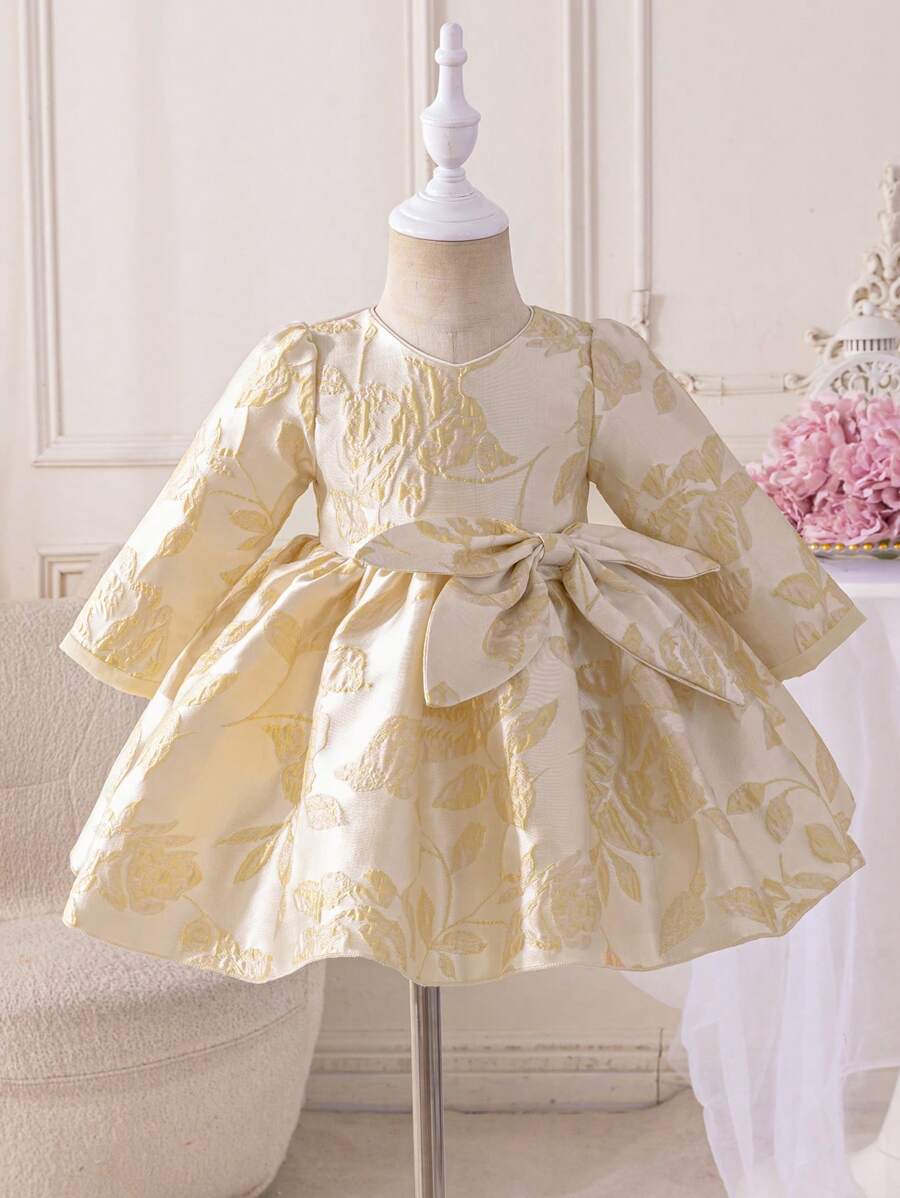 Glamorique Kids Váy công chúa cho trẻ sơ sinh và bé gái có nơ trang trí, vải jacquard hoa màu be dài tay, váy dạ hội thanh lịch cao cấp cho Châu Âu và Hoa Kỳ, trang phục dự tiệc sang trọng, sân khấu và dịp đặc biệt - Rượu sâm banh - Xem 1
