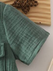 1pc Infant/Baby Boy Casual Olive Green Short Sleeve Polo Collar Button-Up Bodysuit With 2 Pockets, Suitable For Spring/Summer Outings, Lounging, And Vacation Activities, Kid Clothes,Baby Clothes, Baby Bodysuit, Baby Bodysuit, Infant Baby Boys Outfits,3M-2T - Green - View 5