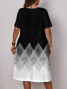EMERY ROSE Plus Size Women Textured Geometric Ombre Print Dress, Suitable For Summer