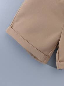 2 pièces/Set Tenue d'été à la mode pour jeune garçon, ensemble t-shirt à manches courtes et short, nouveaux vêtements pour enfants 2024