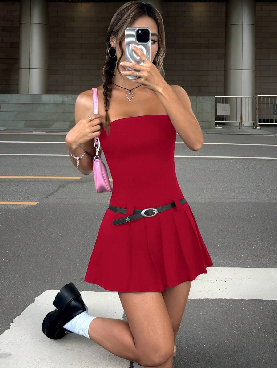 Muchica Solid Pleated Hem Tube Mini Black Dress - Red - View 1