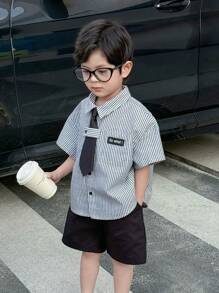 SHEIN 2pcs Gift Set Includes Shirt & Tie, Baby Boy Cute Striped Short Sleeve Shirt With Tie, Versatile Summer