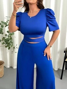 SHEIN Privé Conjunto elegante y versátil de top corto de manga abullonada corta con cuello redondo y lazo cruzado, y pantalones anchos de pierna ancha en talla grande para uso en la oficina, de paseo, para tomar el té, en citas, conciertos, fiestas, fotos en la playa, etc.