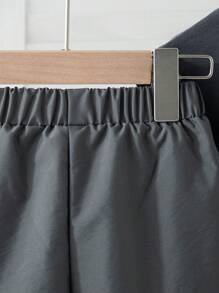 SHEIN Toddler Boys Casual Sleeveless Graphic Print Tank Top & Straight Leg Shorts Set, Fashionable Utility Style, Summer - Dark Grey - View 4