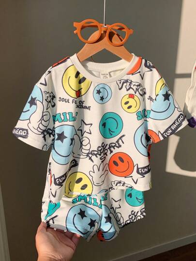 SHEIN Baby Boy Tecknad T-shirt med kortärmad T-shirt och shorts med resår i midjan 2st Set, Sommar