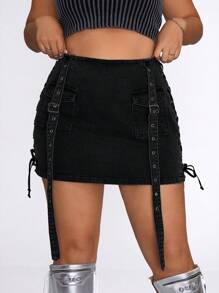 SHEIN ICON Komfortabler Große Größen Schürzenrock mit Trägern für das Sommer-Musik Festival - Schwarz - Übersicht 1