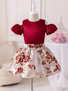 SHEIN Glamorique Kids 年轻女孩 2 件缎面泡泡袖上衣搭配提花裙套装，优雅时尚，适合春夏日常穿着、派对和聚会，展现女孩优雅、活力和可爱的风格 - 酒紅色 - 查看 9