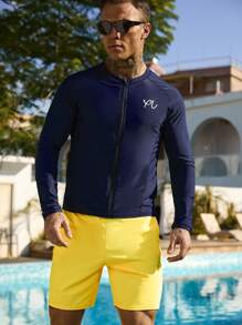 Manfinity Swimmode 2pcs/Set Men Letter Print Zip Front Long Sleeve Top And Shorts Swimsuit Set