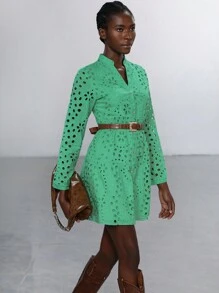 Aveloria Modichic Đầm ngắn chữ A tay dài thêu nút màu xanh lá cây thanh lịch, rộng rãi, cổ điển, thanh lịch cho kỳ nghỉ dành cho nữ - màu xanh lá - Xem 1